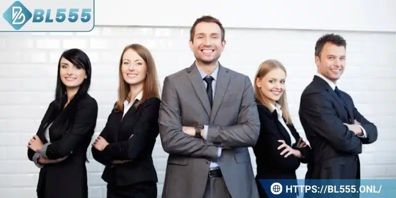 Giới thiệu BL555 5 Đội ngũ nhân sự dày dặn kinh nghiệm